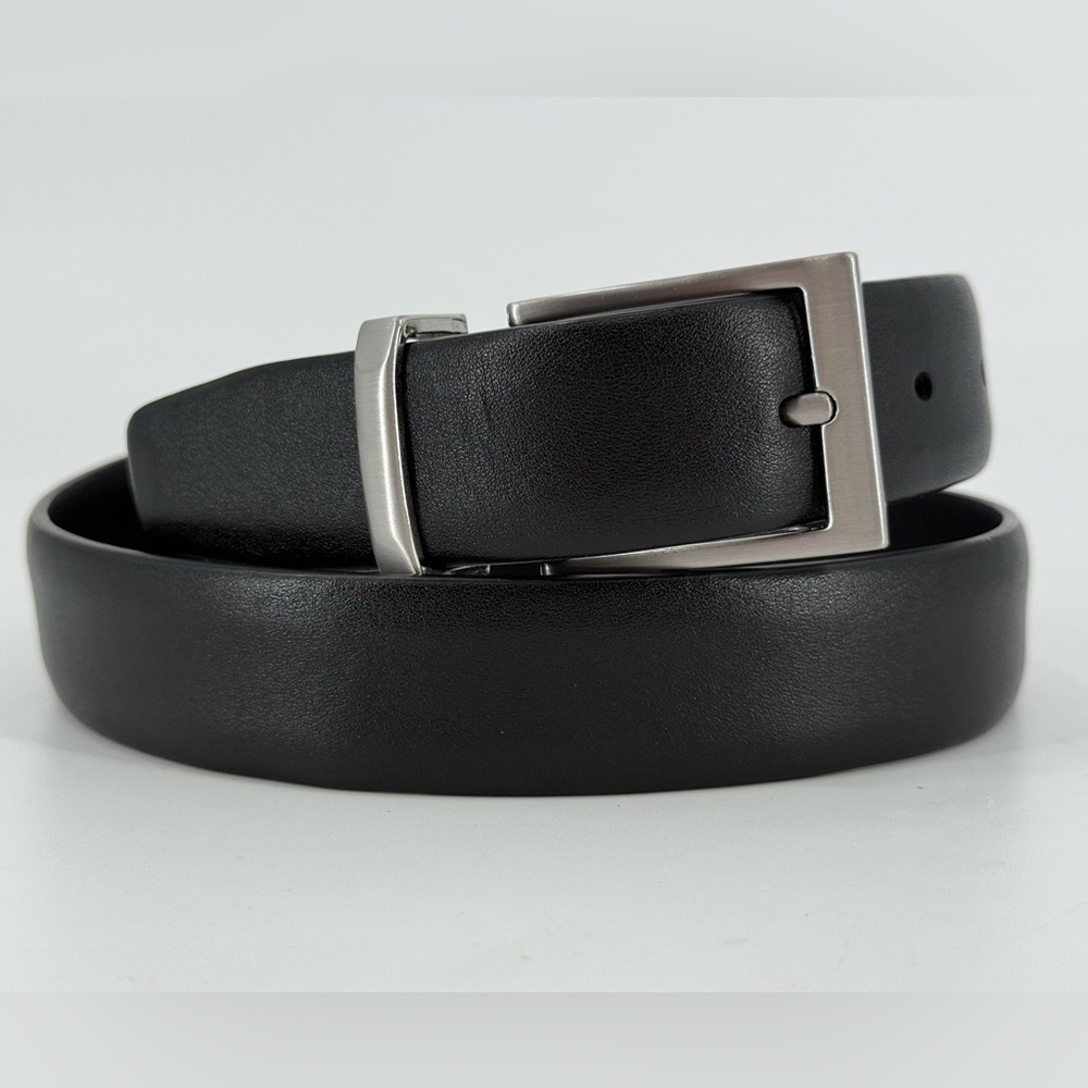 Roundtree & Yorke Men’s Black Contemporary Belt 32